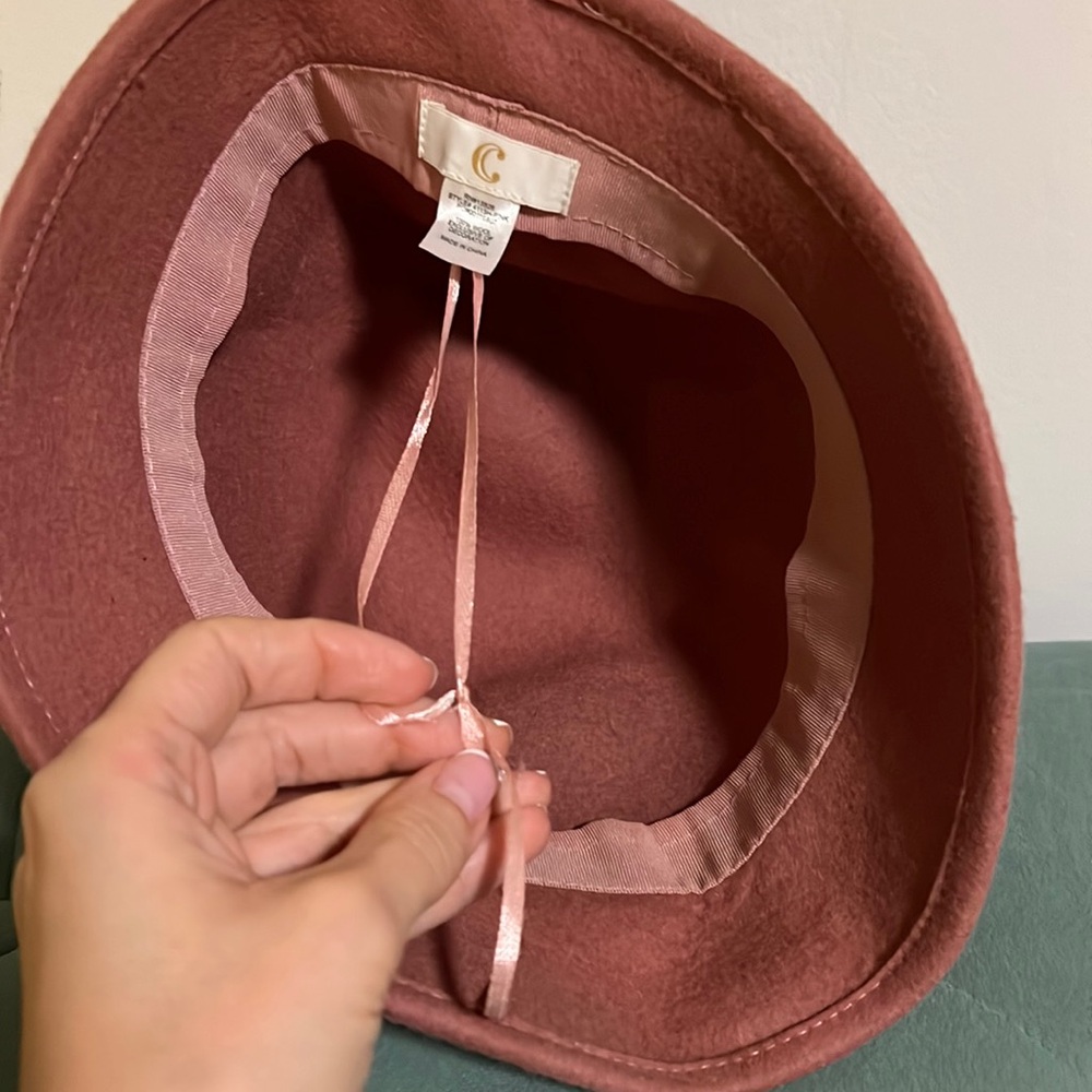 Charming Wool Cloche Hat - Picture 2 of 3